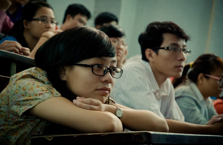 Pengertian Apa Itu Vocabulary dan Istilah Lainnya - SEON Digital Marketing Pengertian Tujuan Faktor Menyimak - SEON Digital Marketing